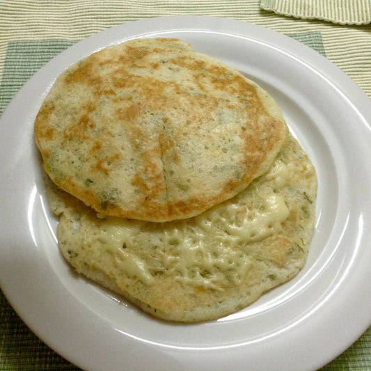 Cheese and Chilli Uthappam